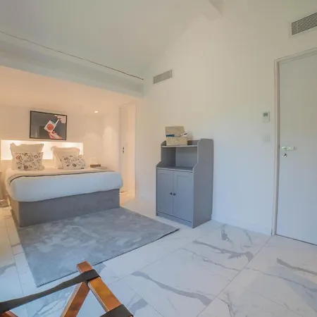 Le Mandala Готель 4*