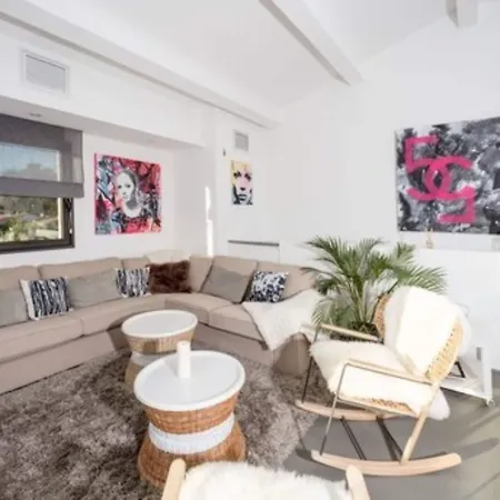 Le Mandala 4* Сен-Тропе