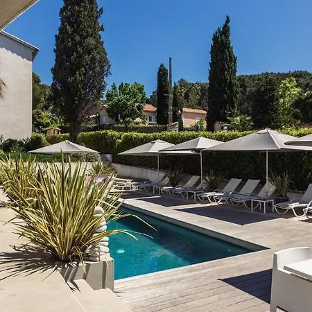 Le Mandala Готель 4*