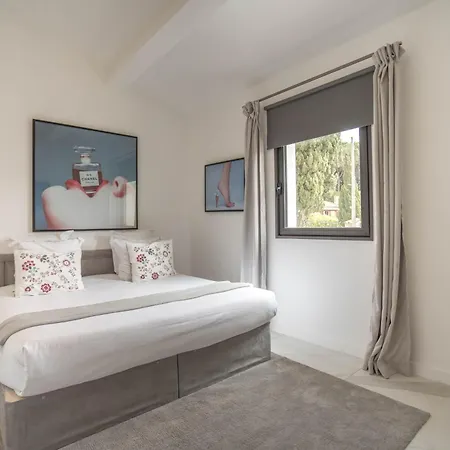 Le Mandala Отель Сен-Тропе