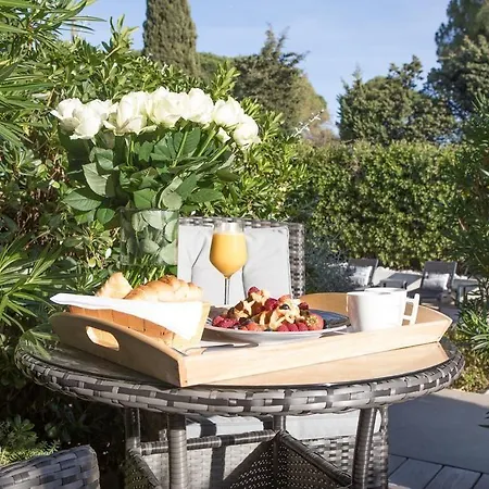 Le Mandala Сен-Тропе