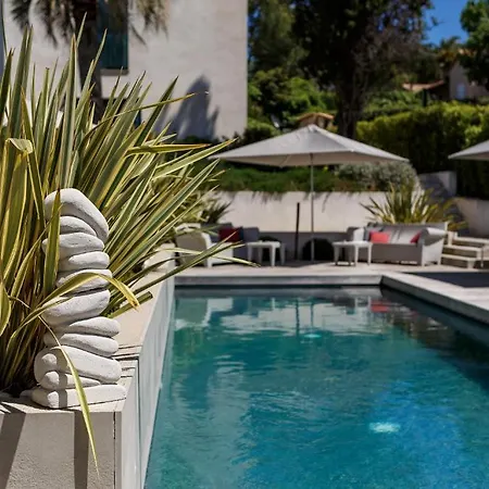 Отель Le Mandala Сен-Тропе