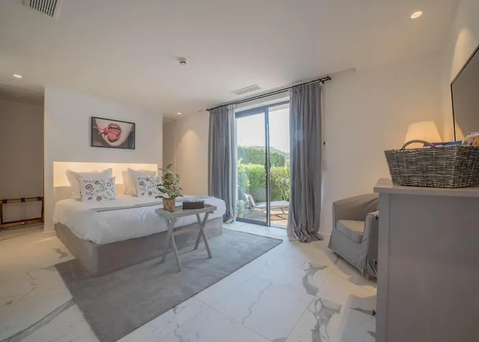 Szálloda Le Mandala Saint-Tropez